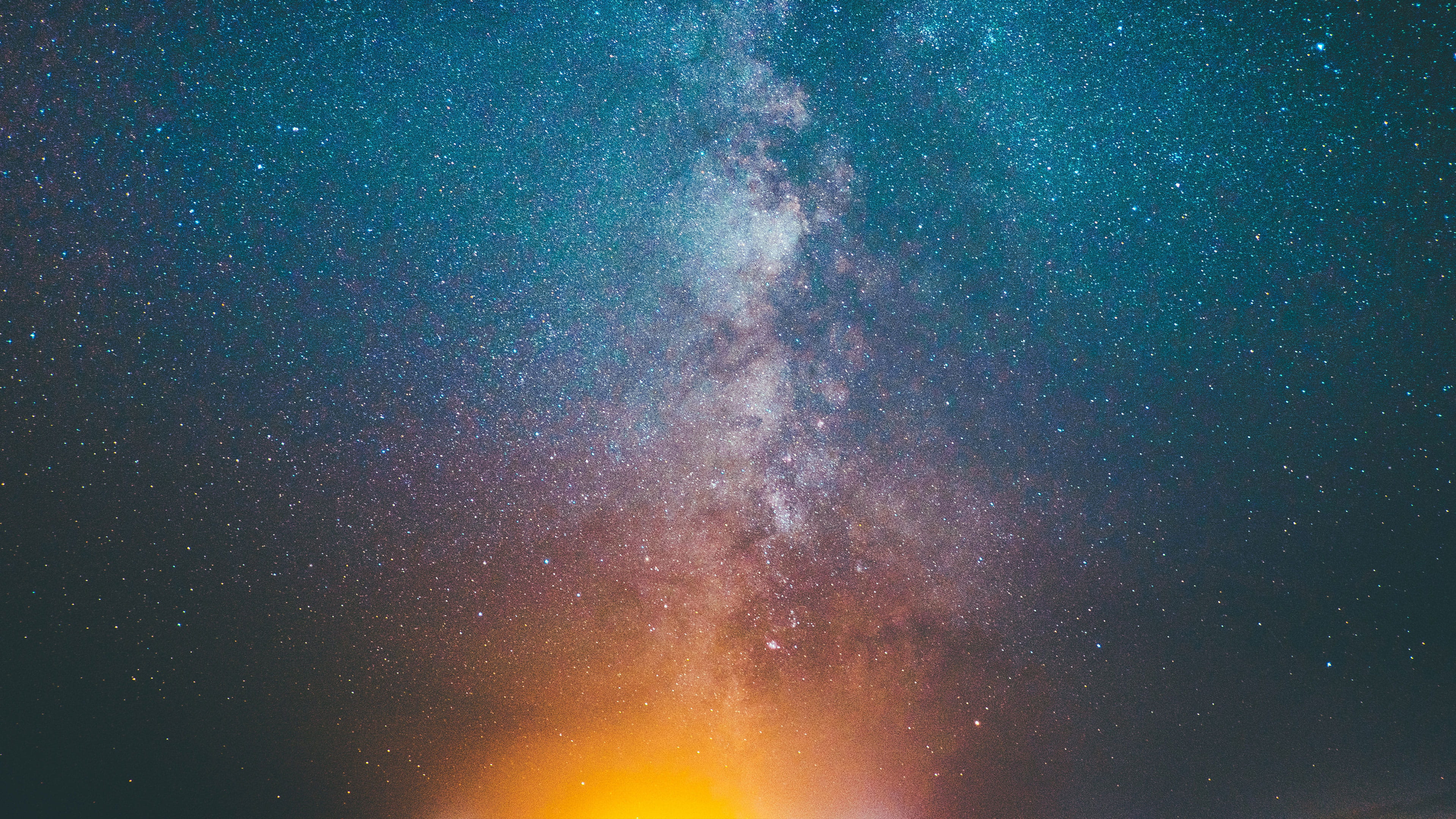 关于开启弹性盒子之后当只有文本内容的和单独存在时内容无法撑起宽度从而对齐的解决方案